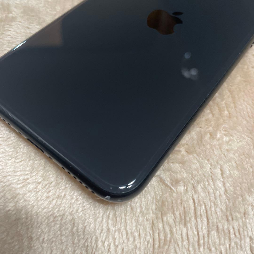 iPhone SE 第二世代　ブラック