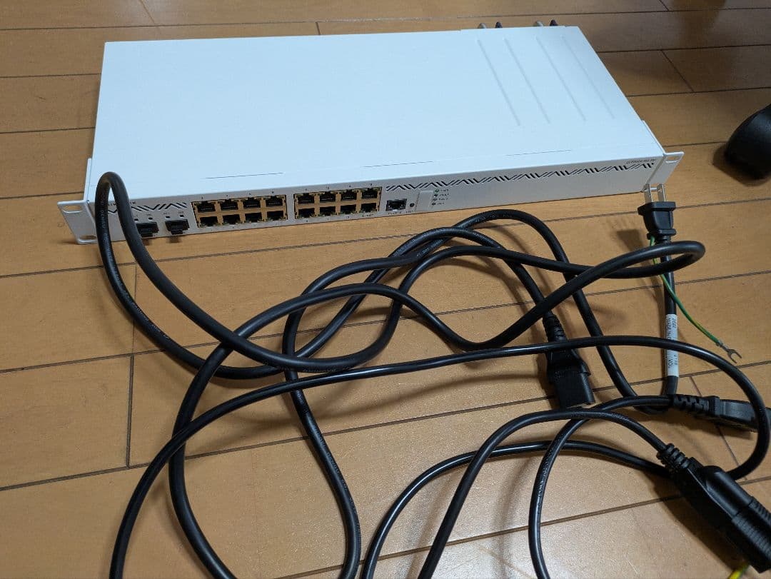 その他 Mikrotik CCR2004-16G-2S+