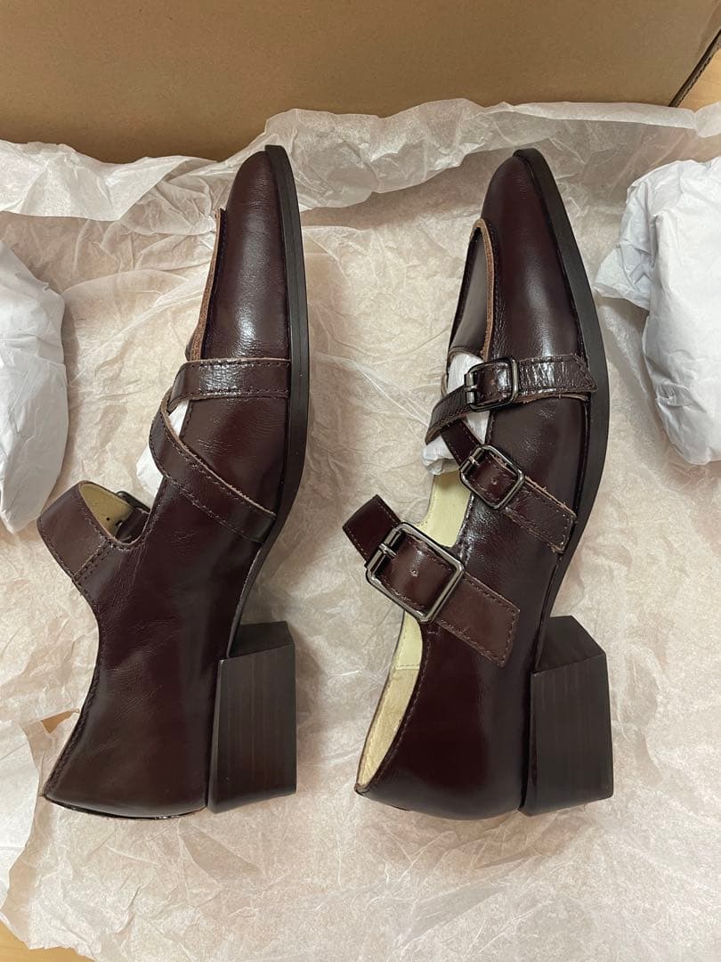 UNTISHOLD Freya 37サイズ