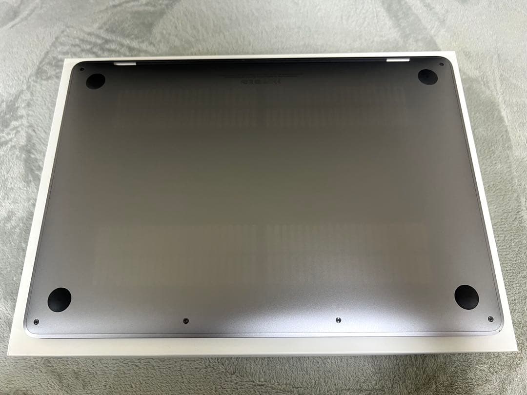 【ジャンク】MacBook Pro 13インチ 2017 61W純正アダプタ付き