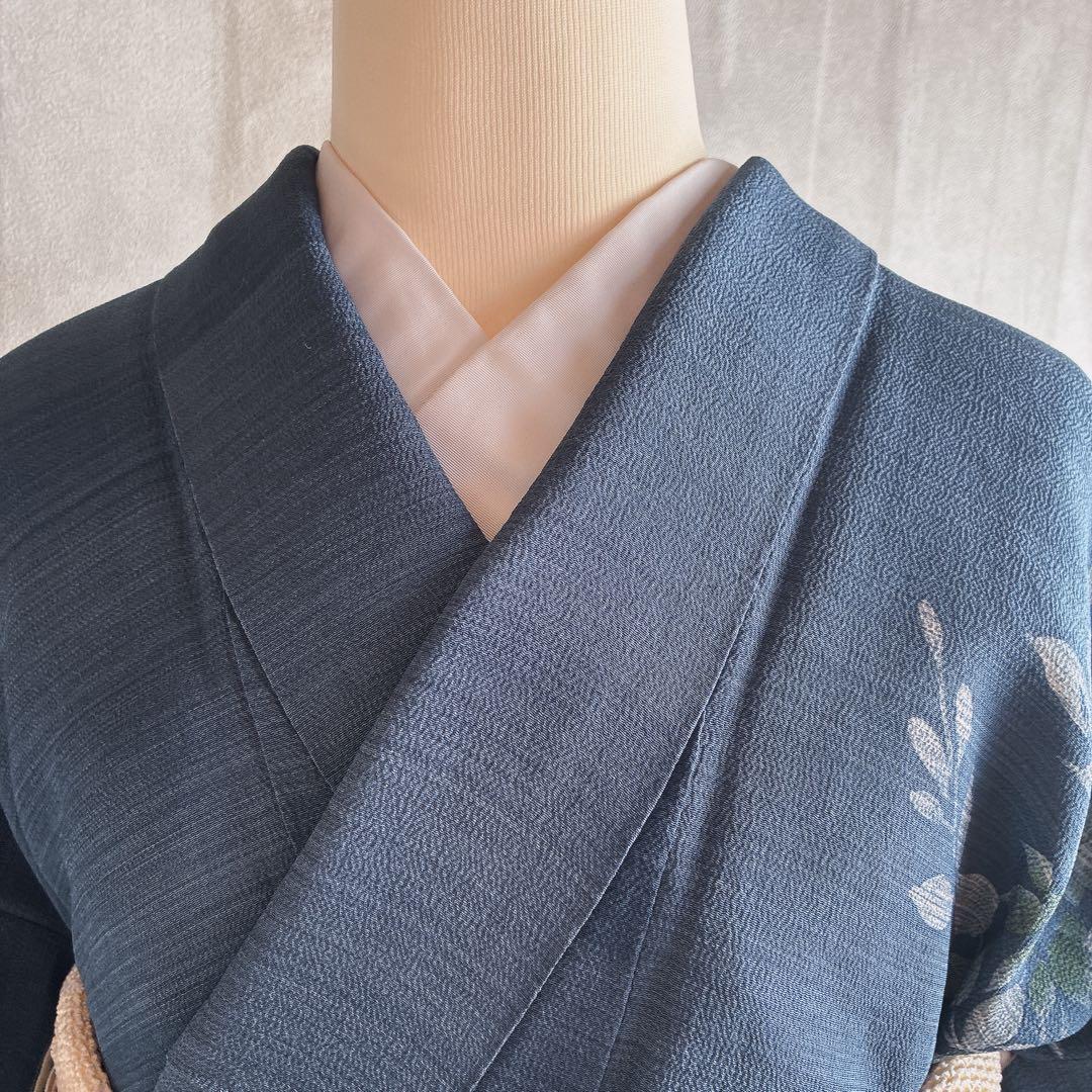 訪問着　フルセット　着物　正絹　紺色　ちりめん　凛やか草花　N3