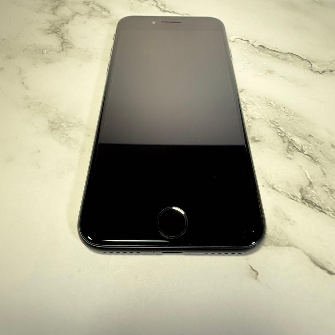 ★美品　iPhone SE 3 (第3世代) 256GB SIMフリー