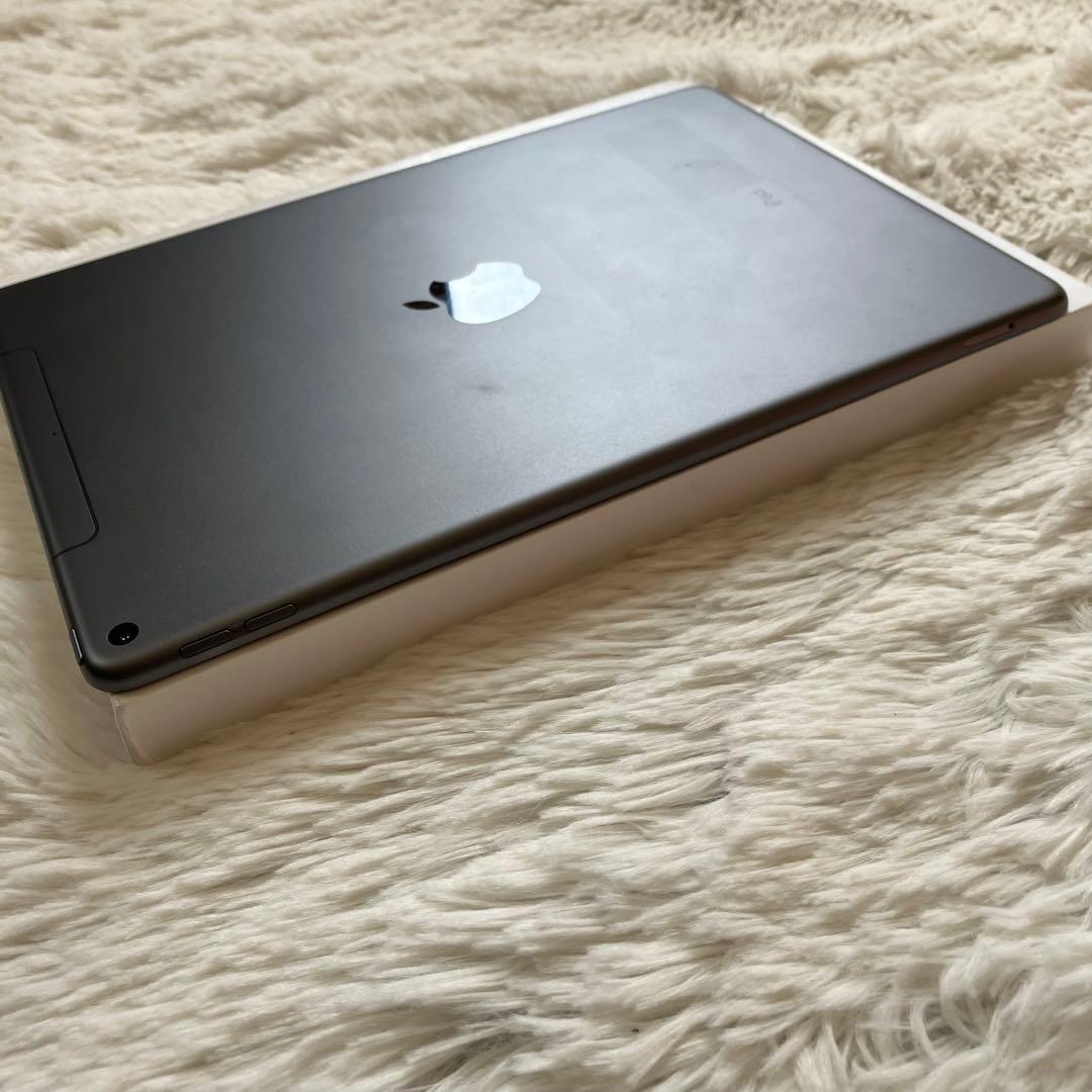 【格安】iPad Air3 256GB SIMフリー 【すぐ発送】