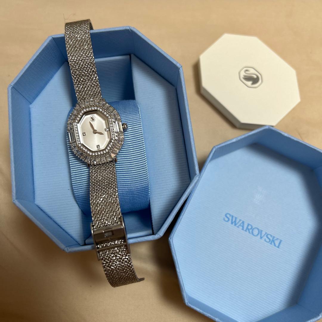 スワロフスキー　Matrix octagon ウォッチ　時計　シルバー