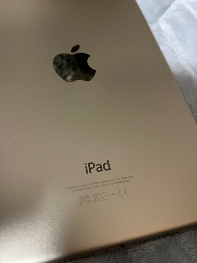 Apple iPad mini 4 9.7インチ ゴールド 本体
