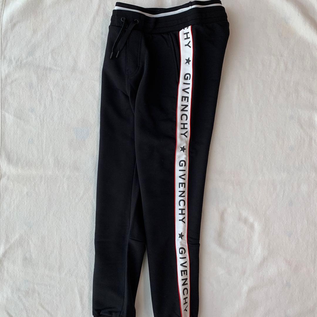 Givenchy スウェットパンツ　10A 138cm ストライプ　ロゴ
