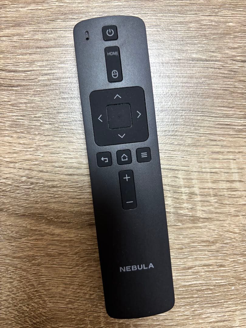 K*O様 NEBULA プロジェクター 本体 レッド