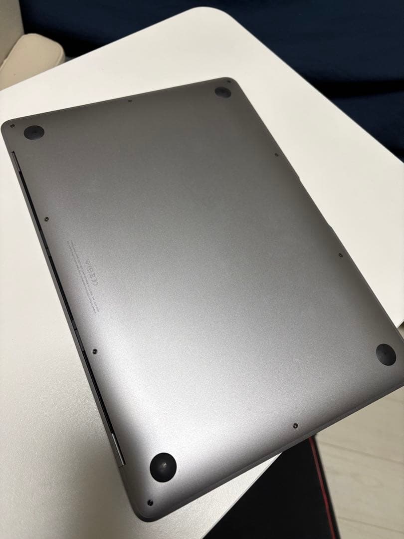 【ほぼ未使用】MacBook Air M1 13インチ8GB