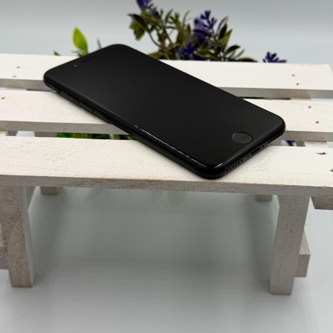 iPhone SE第3世代 64GB ミッドナイト 411