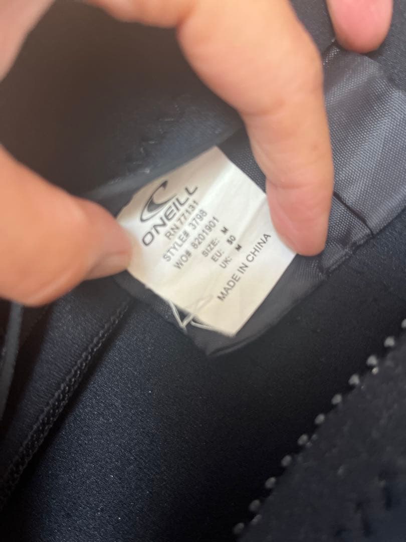 O'Neill ブラック フルスーツ