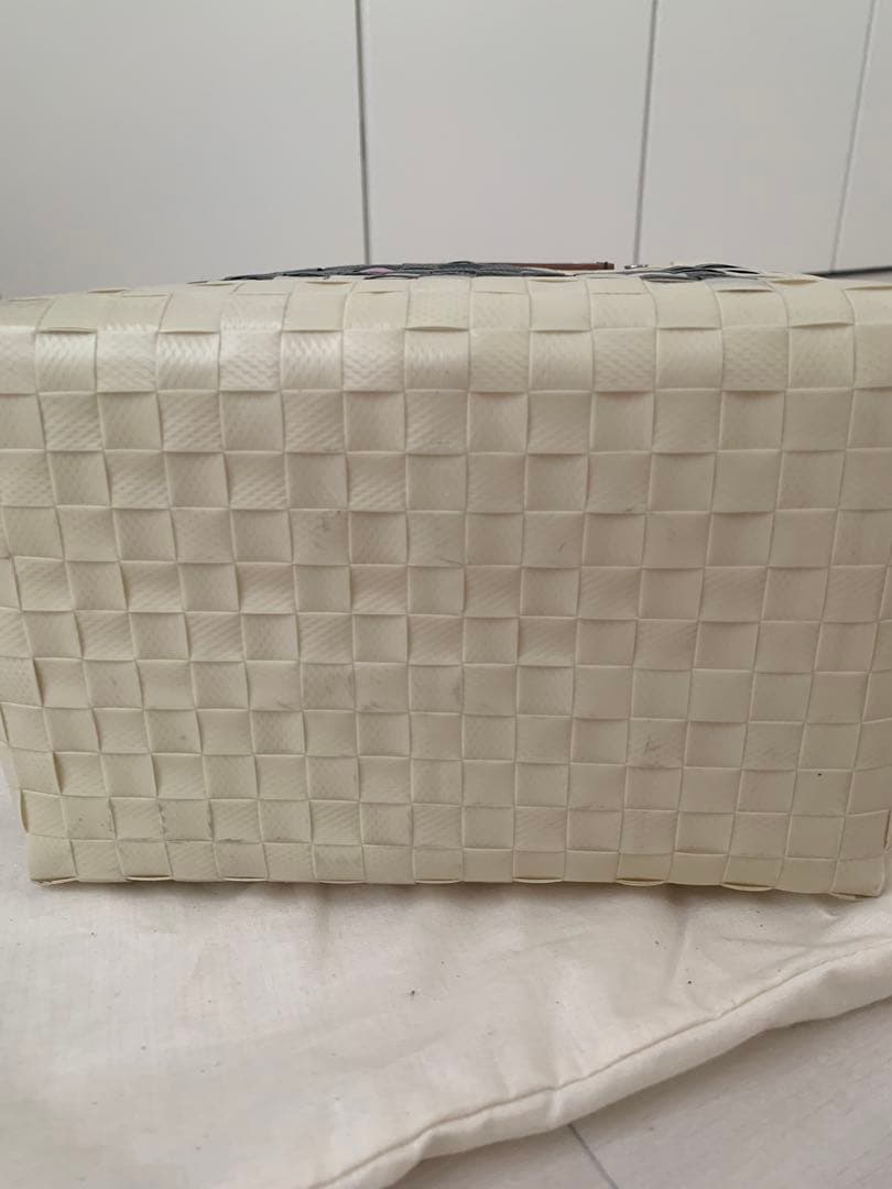 【no】MARNI アニマルバスケット ブラックキャット