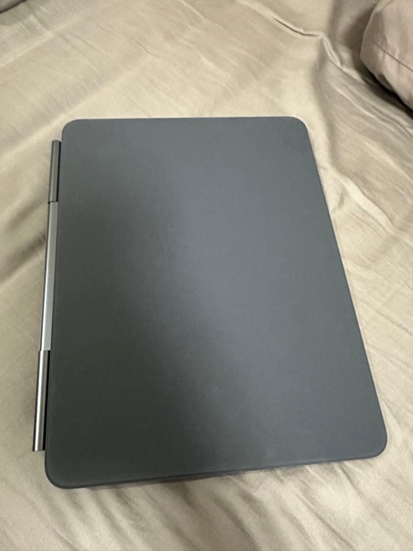 iPad pro 13インチ用(m4,m5)Magic Keyboardブラック