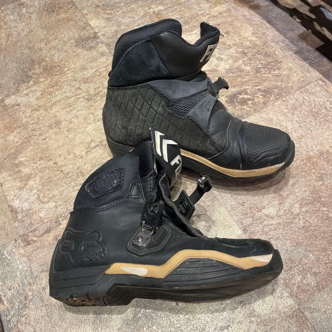 FOX ボンバーブーツ