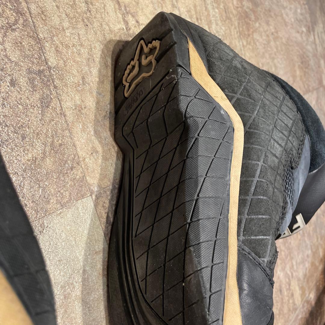 FOX ボンバーブーツ