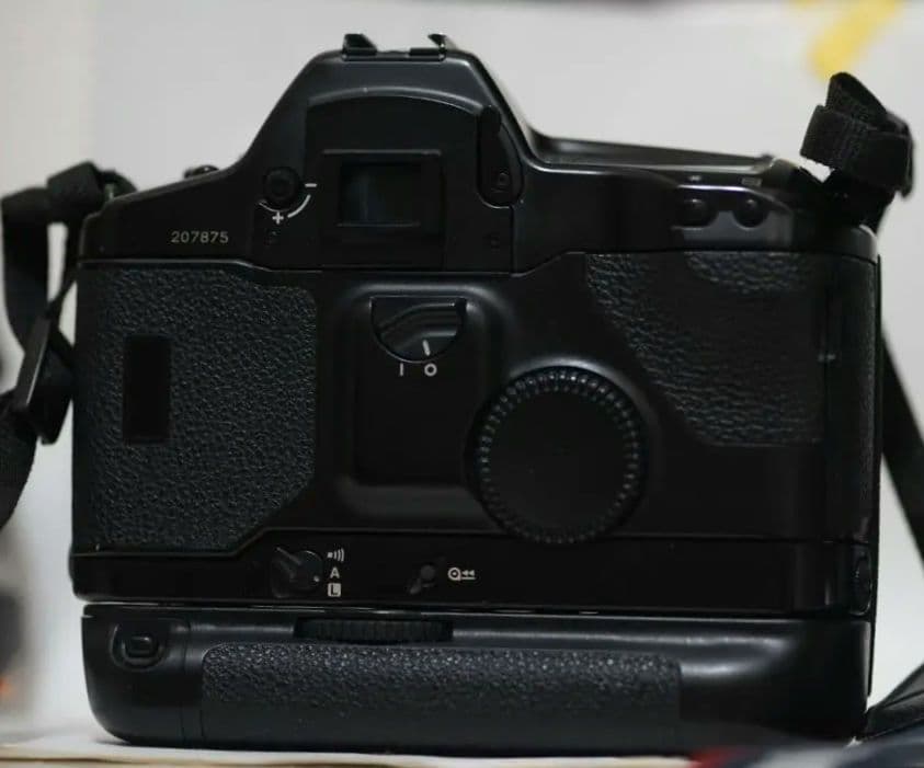 【美品】EOS-1N DP キヤノン Canon フィルム一眼レフ