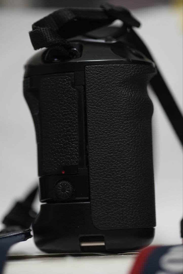 【美品】EOS-1N DP キヤノン Canon フィルム一眼レフ