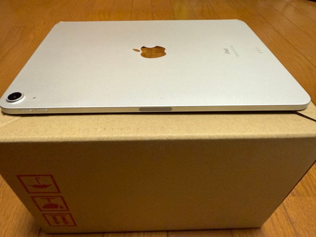 美品 iPad Air 第4世代 シルバー 64GB WiFi