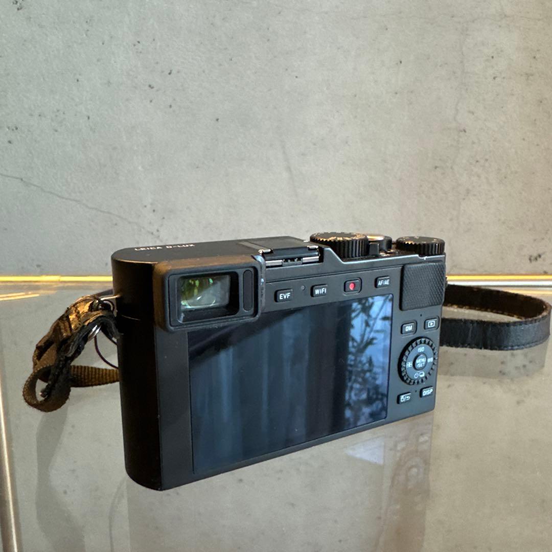元箱付属品付Leica D-Lux typ109 限定Explorer Kit