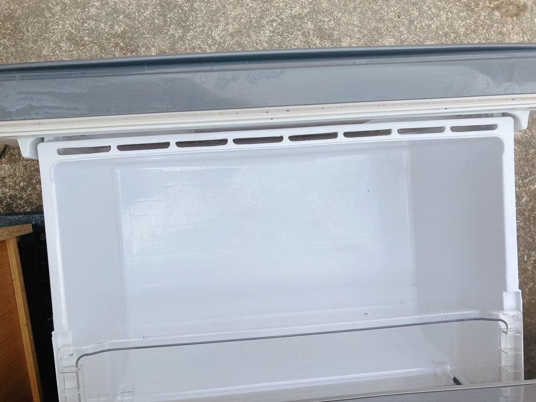 アクア　AQUA ノンフロン冷凍冷蔵庫　AQR-271F 2017年製