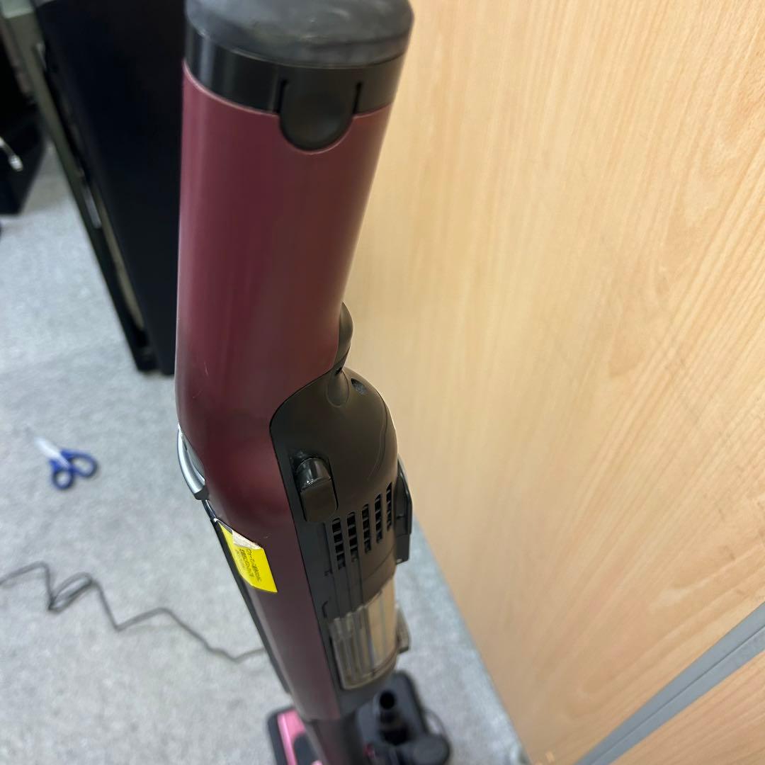 シャーク　スティッククリーナー　CS200JRD