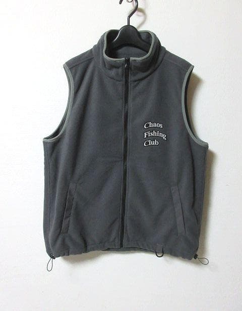 Chaos Fishing Club Arch Logo フリース ベスト
