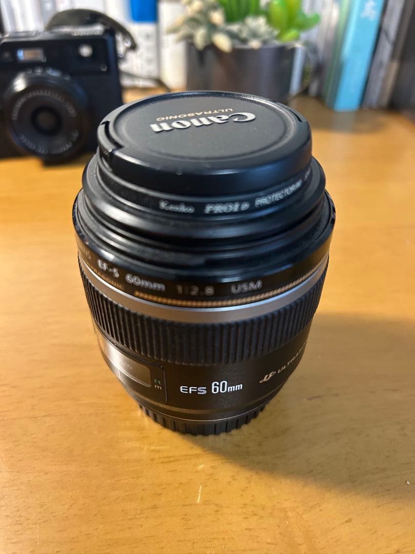 Canon EF-S 60mm F2.8 macro フィルター固着あり