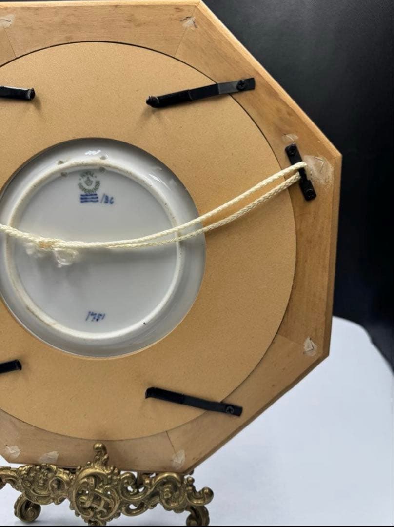 1922年ロイヤルコペンハーゲン　イヤープレート。額縁セット。