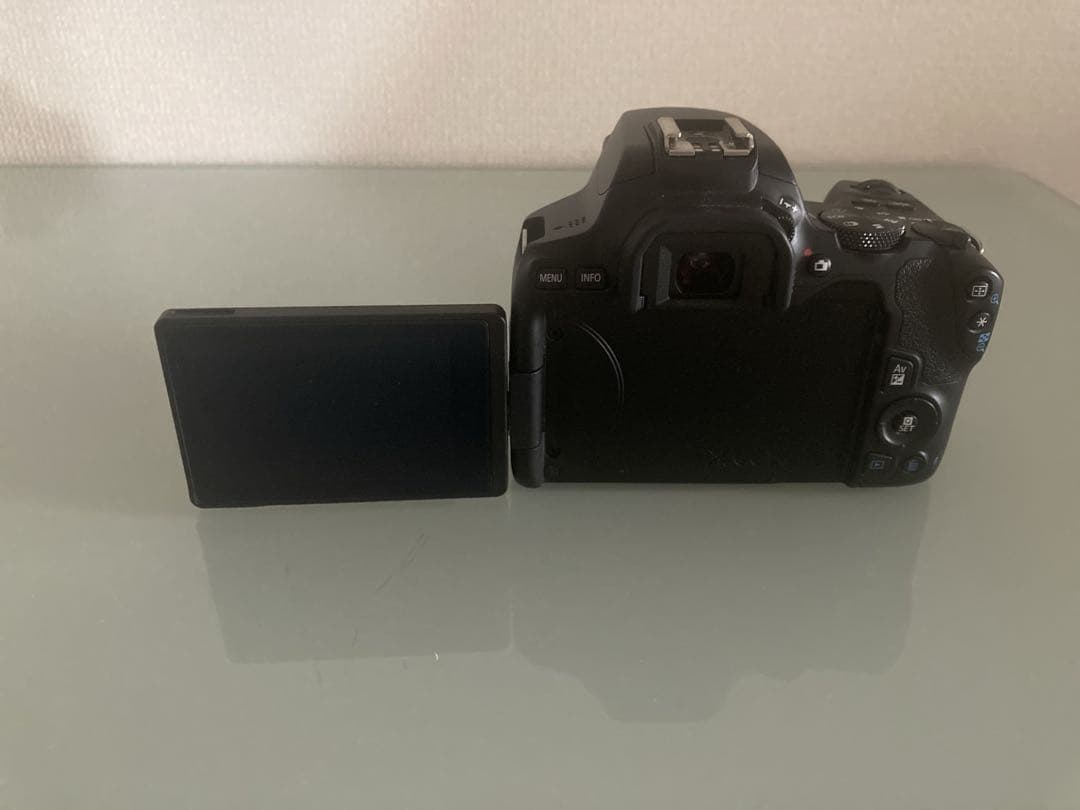 最安値Canon EOS Kiss X10 一眼レフ　Bluetooth転送機能