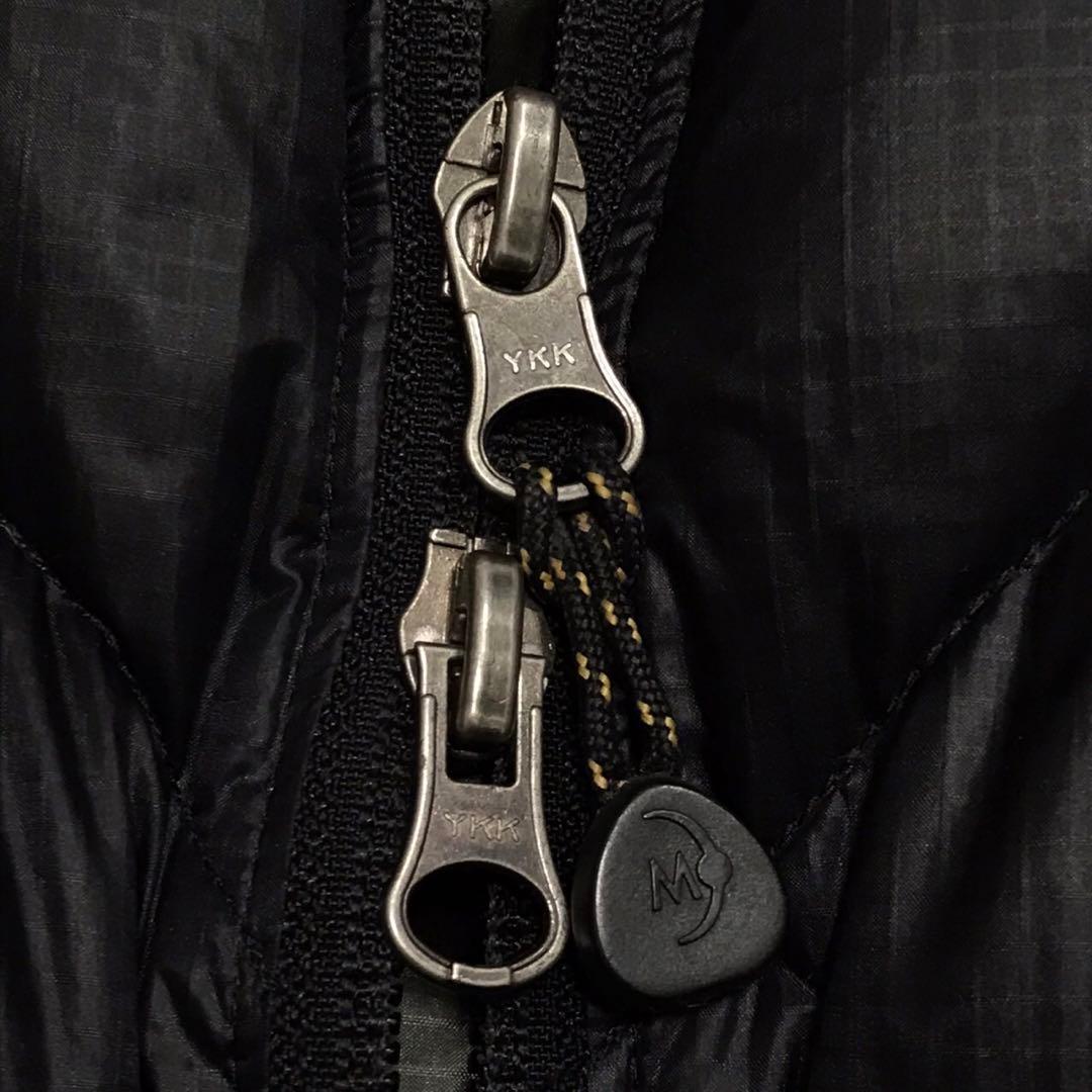 MOONSTONE ムーンストーン　キルティングダウンジャケット　刺繍ロゴ　黒色