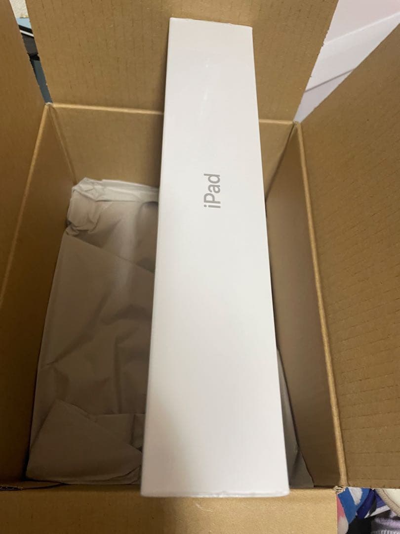 【新品未使用未開封】Apple iPad (第9世代) 64GB Wi-Fi