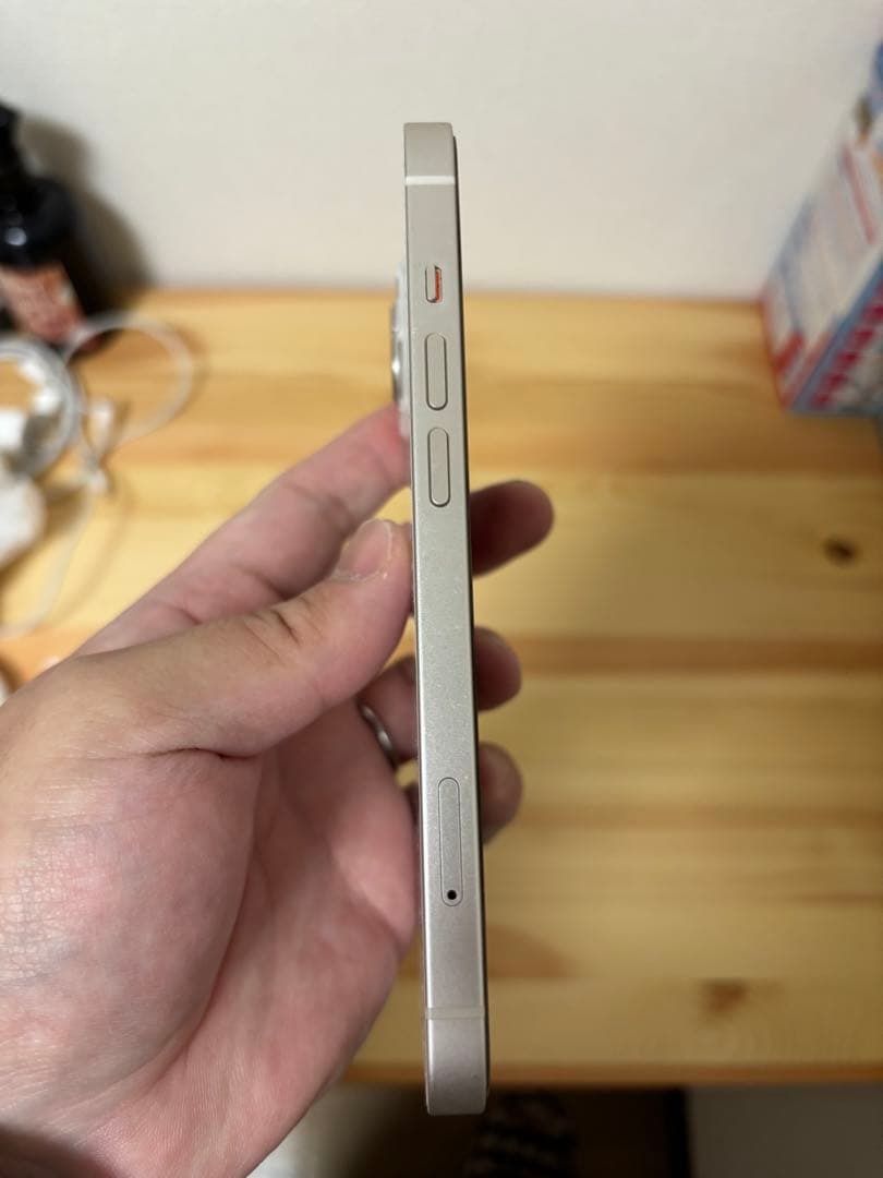 iPhone13 128GB スターライト　SIMフリー　箱・ケーブル付　美品