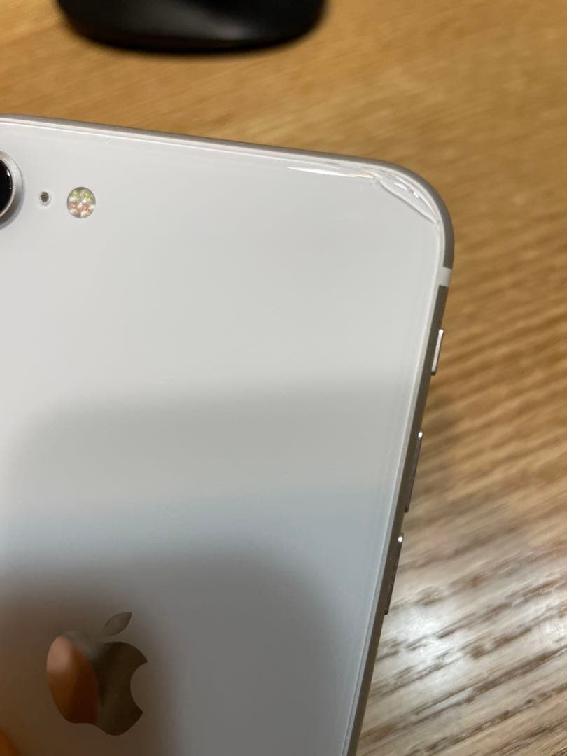 iPhone SE 第2世代 64GB SIMフリー ホワイト