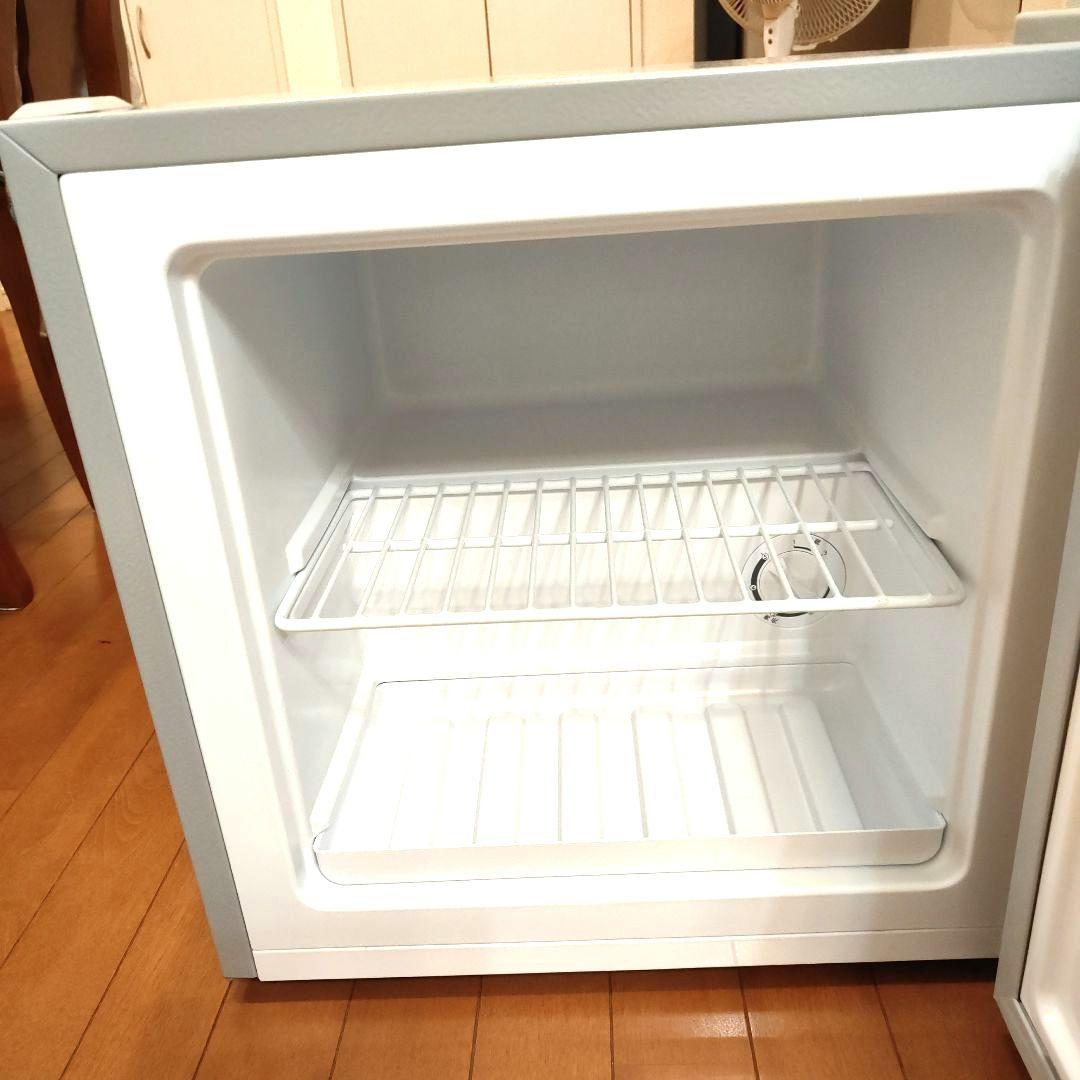 【美品】小型冷凍庫　2024年製 アイリスオーヤマPF-A31FD-N【取説付】