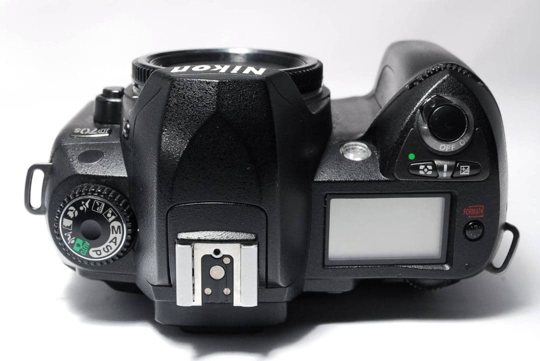 ♥初心者安心セット♥Nikon D70s♥操作簡単 高速シャッター AF対応