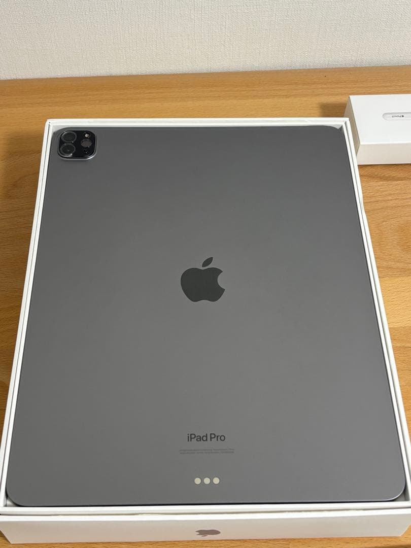 第6世代iPadPro12.9,128GB,Wi-Fi＋ApplePencil2