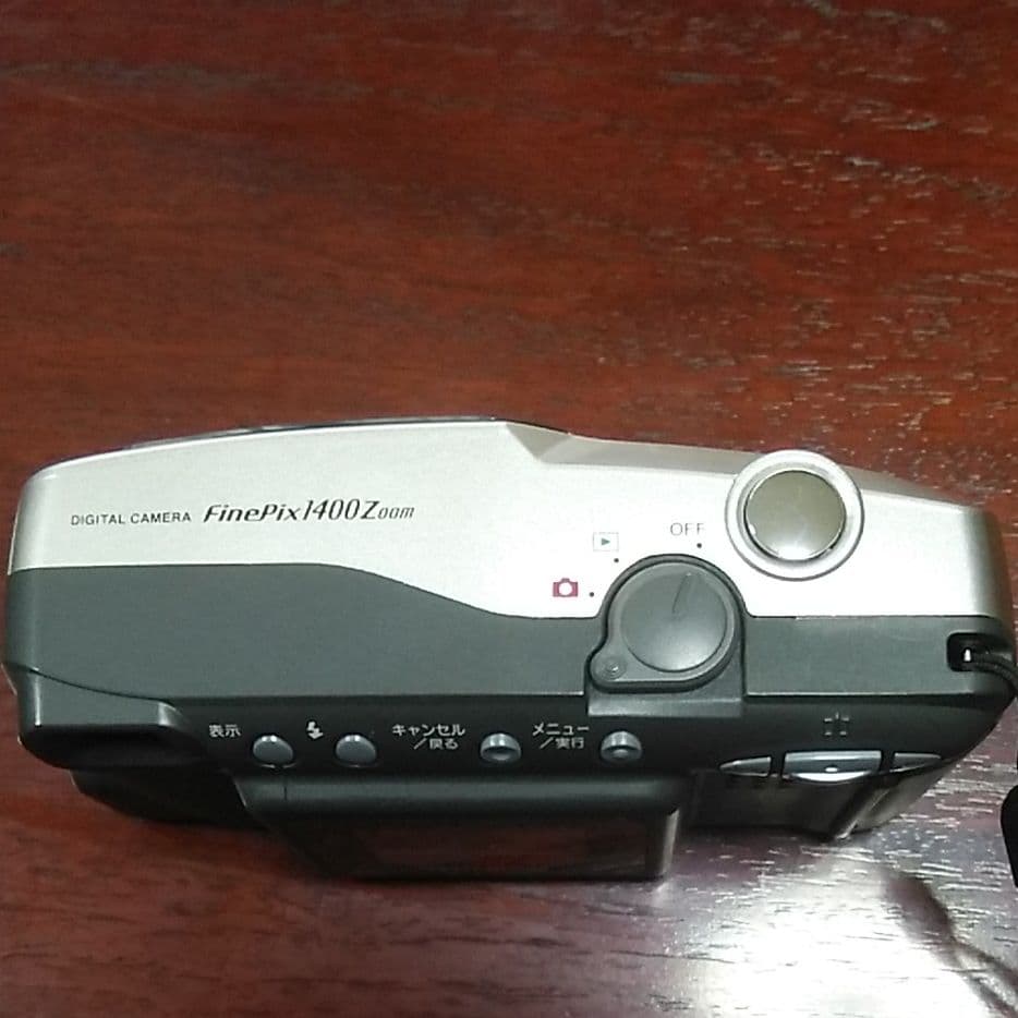 デジタルカメラ FUJIFILMFINEPIX1400Zoom