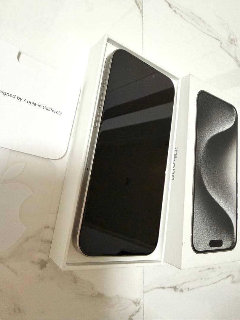 Apple iPhone 15 Pro 512GB ホワイト 本体箱付属品付き