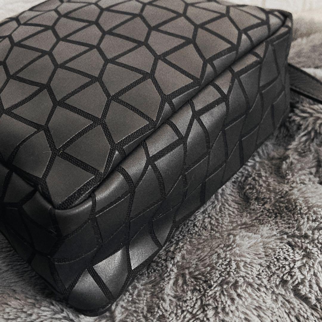 バ*ビ様 chi.wata 半円ショルダー ブラック