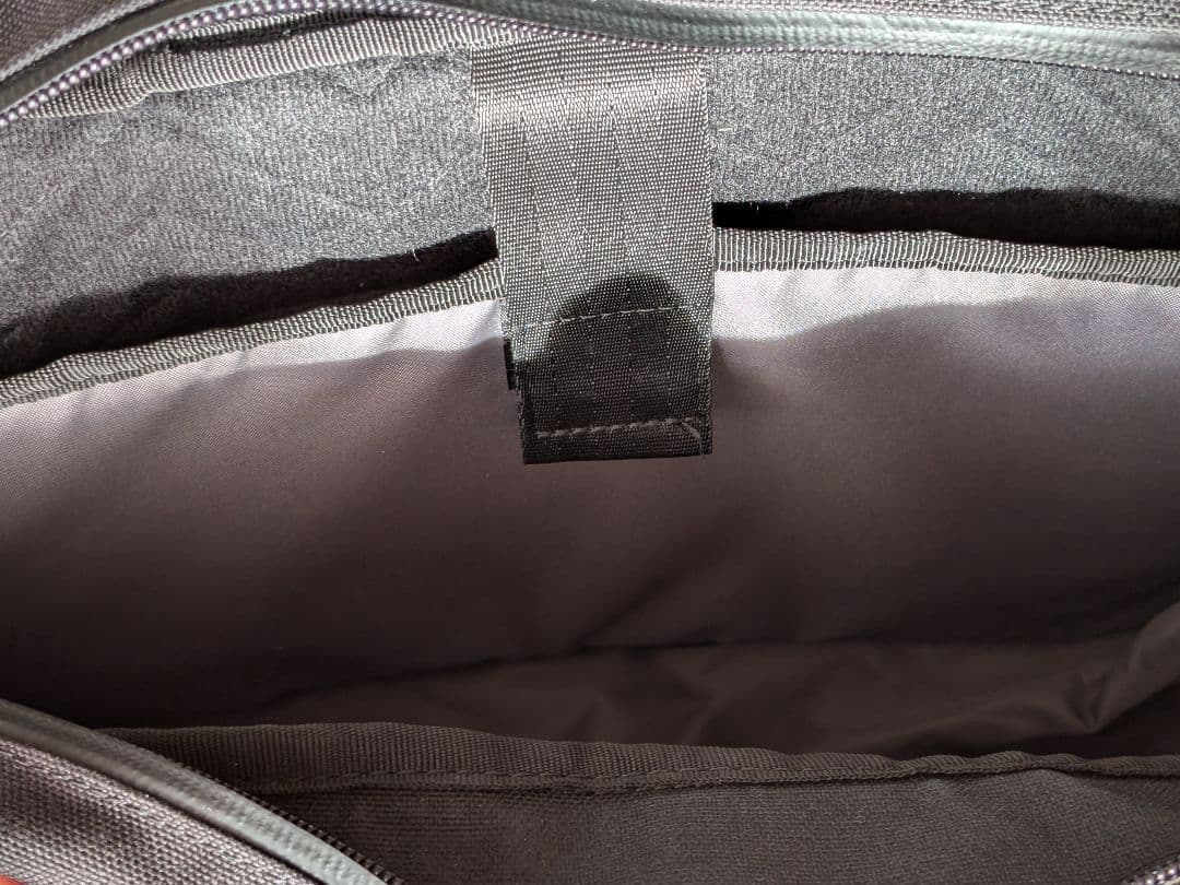 Chrome ボディバッグ KADET MAX 15L 撥水