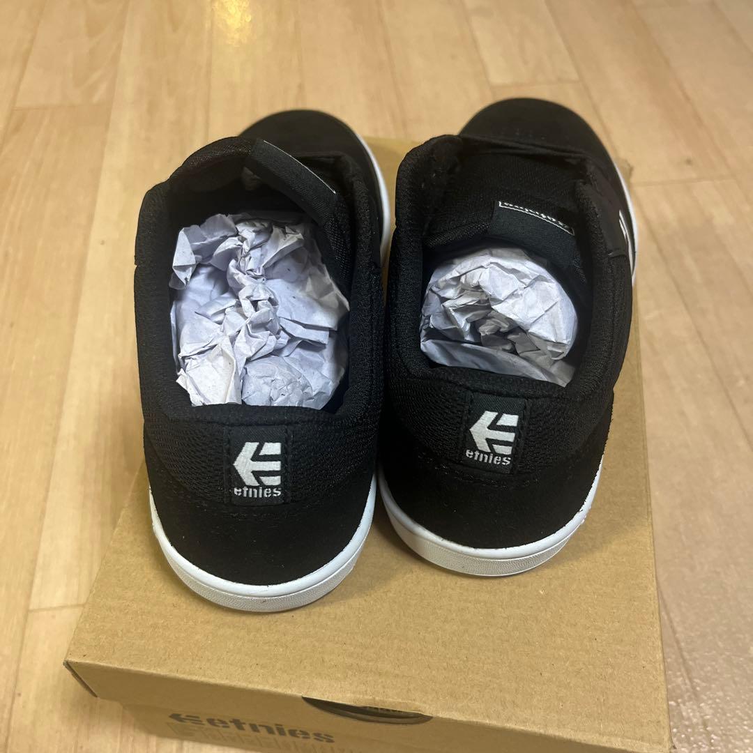 etnies ブラック 22センチ　スケシュー