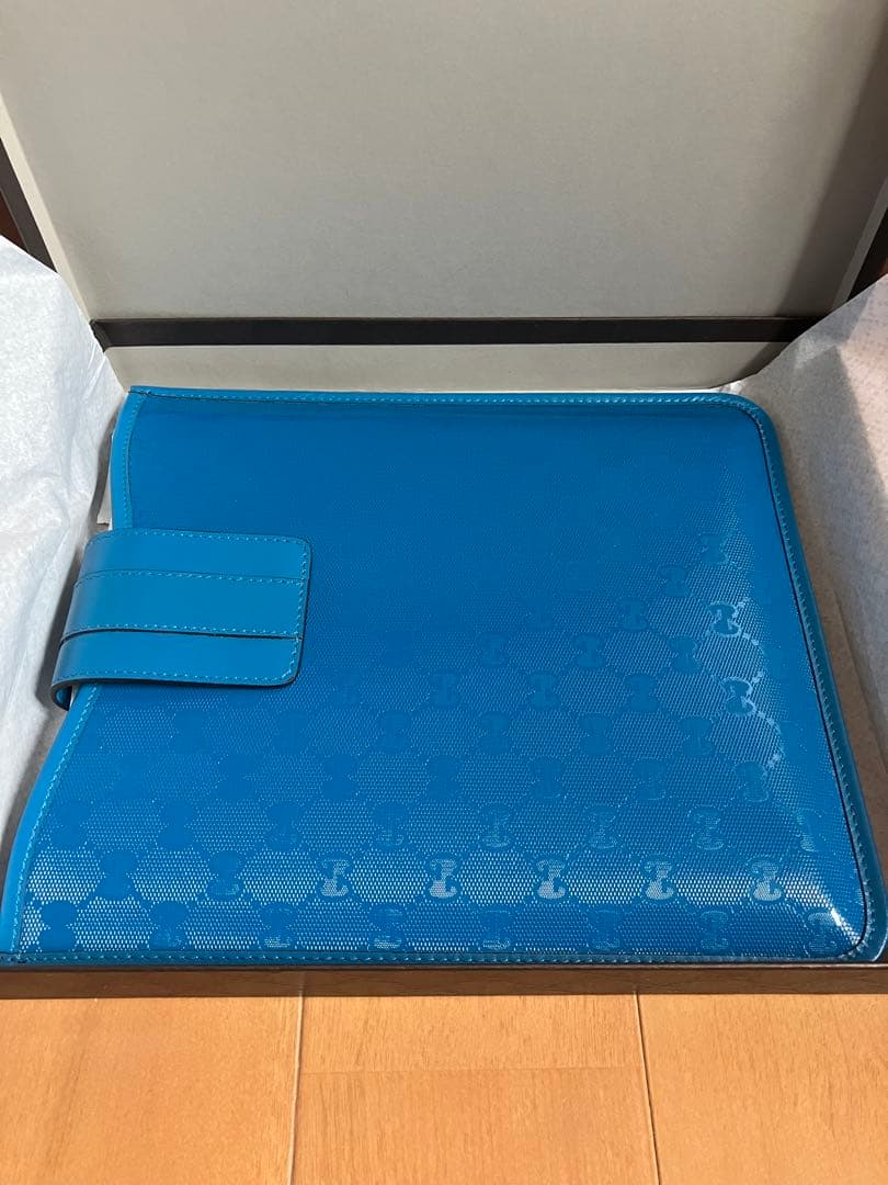GUCCI グッチ　タブレットケース　新品