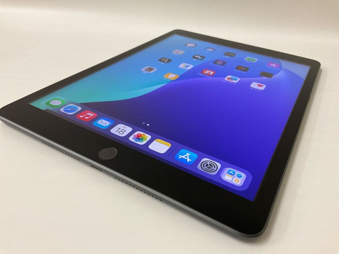 ★IPAD 第8世代 92％★ 32GB Wifi+Cellularモデル