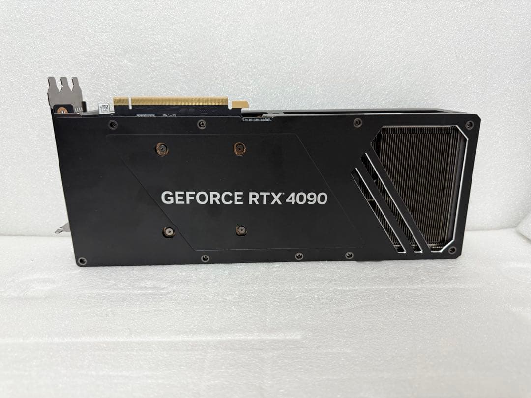 グラフィックボード Zotac GeForce RTX RTX4090中古品