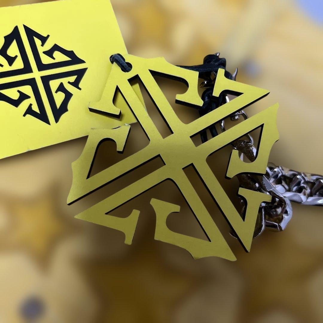 GUAPI イエロー 星柄刺繍 デニムパンツ