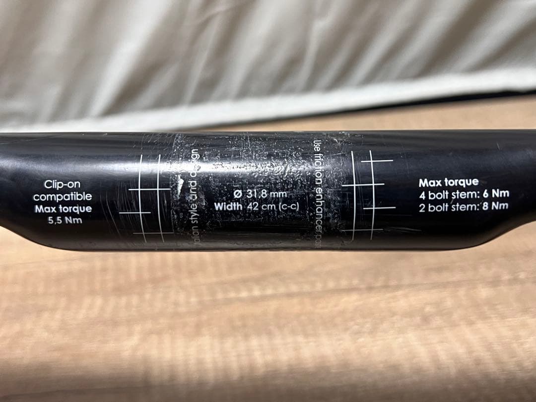 3T ERGONOVA TEAM STEALTH カーボンハンドル 420mm