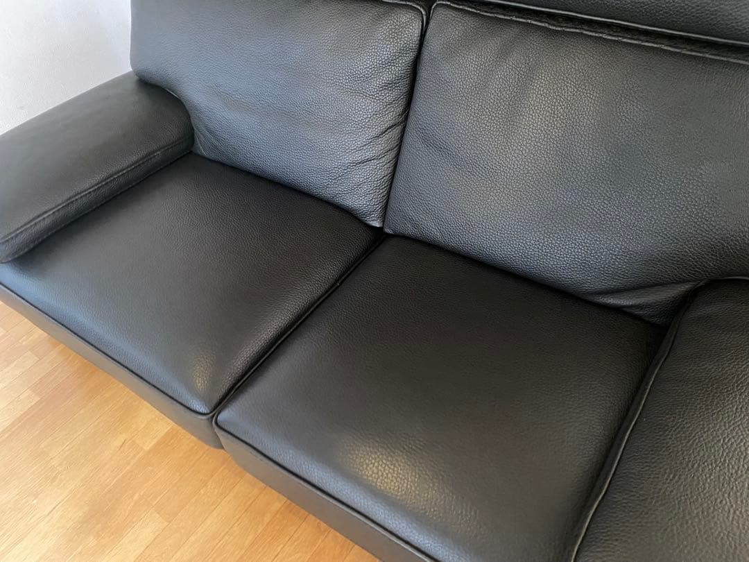 【展示品】ケルビン　ジョルマーニ　黒総革　購入約50万円　高級ソファ　美品
