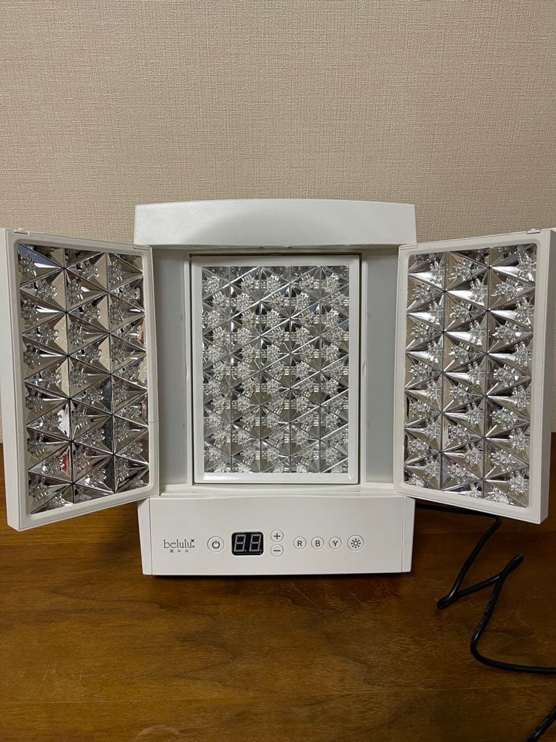 美ルル ヒカリプラス LED美顔器