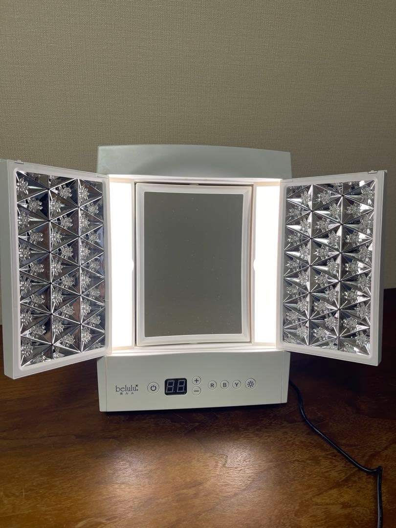 美ルル ヒカリプラス LED美顔器