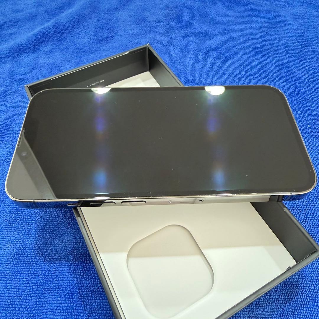 新春セール　Apple iPhone13Pro グラファイト 本体
