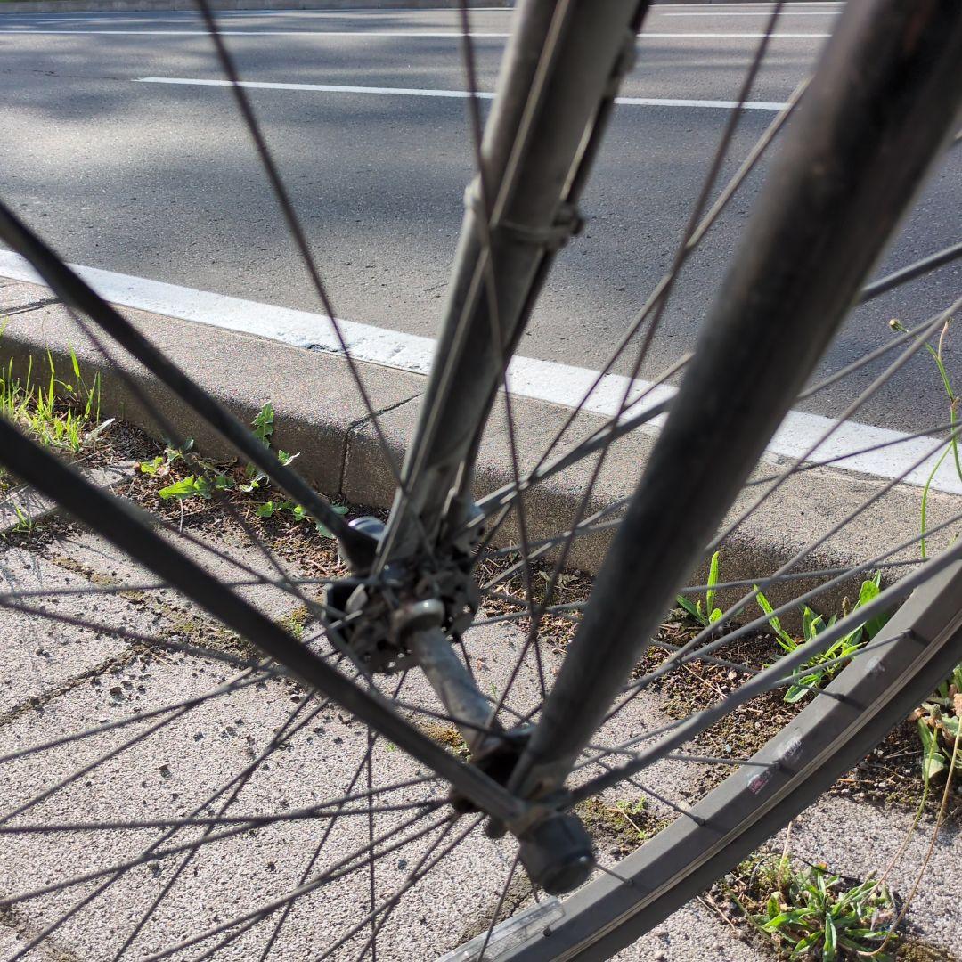 ベロスター　配達仕様電動アシスト自転車 シティタイプ 黒　バッテリー２個セット